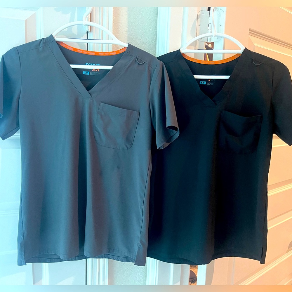 Scrub Joy top set